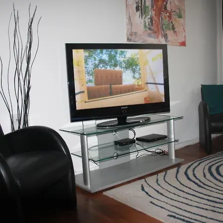 公寓 Gemuetliche In Mit Garten By Interhome