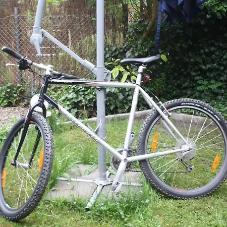 דירה Gemuetliche In Mit Garten By Interhome