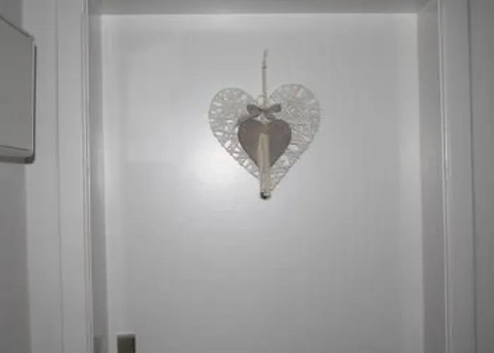 公寓 Gemuetliche In Mit Garten By Interhome *